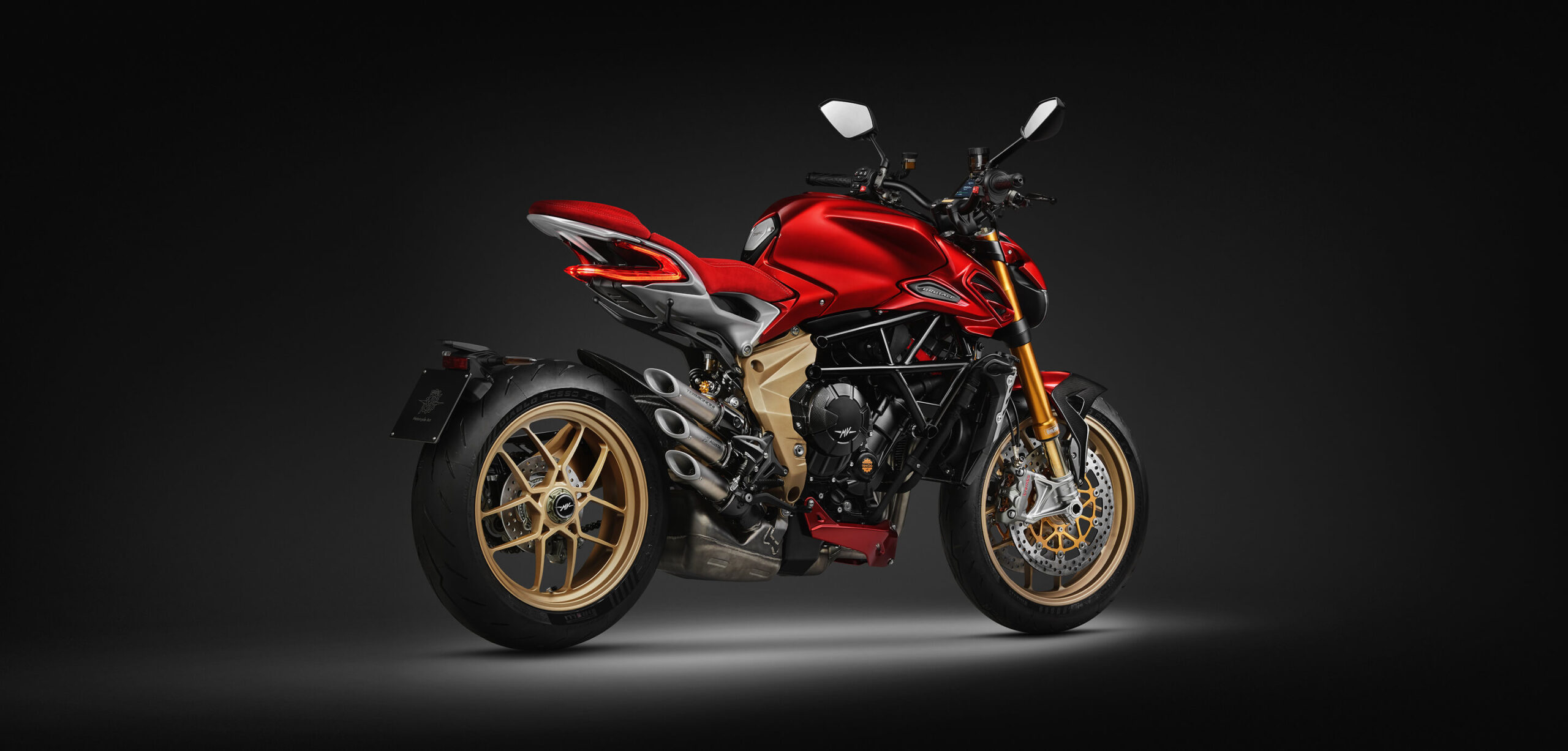 brutale-serie-oro-04