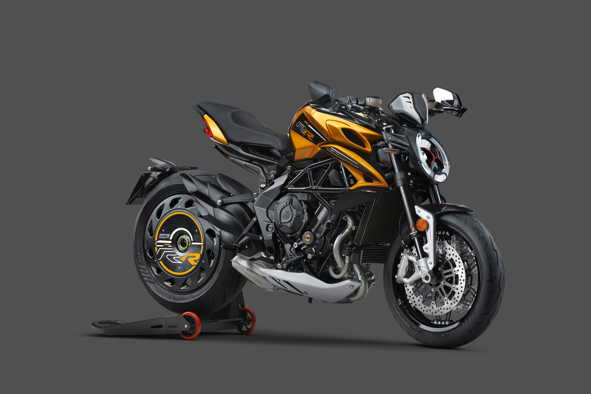 DRAGSTER_RR_SCS_YELLOW_STUDIO_2